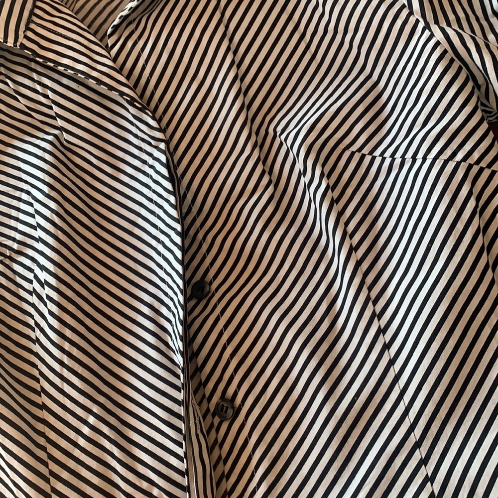 Button down Collared Shirt - Picture 3 of 4